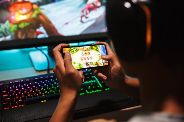 ciri-ciri jasa top up game ilegal